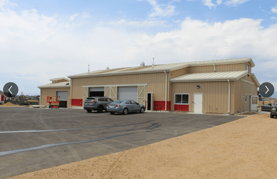 Shop and office metal building exterior